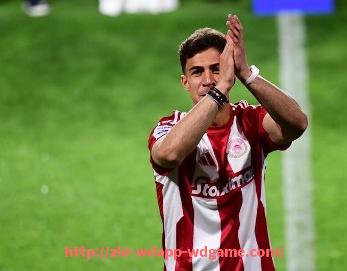 问鼎娱乐官网-法甲球队重建计划及未来发展路径