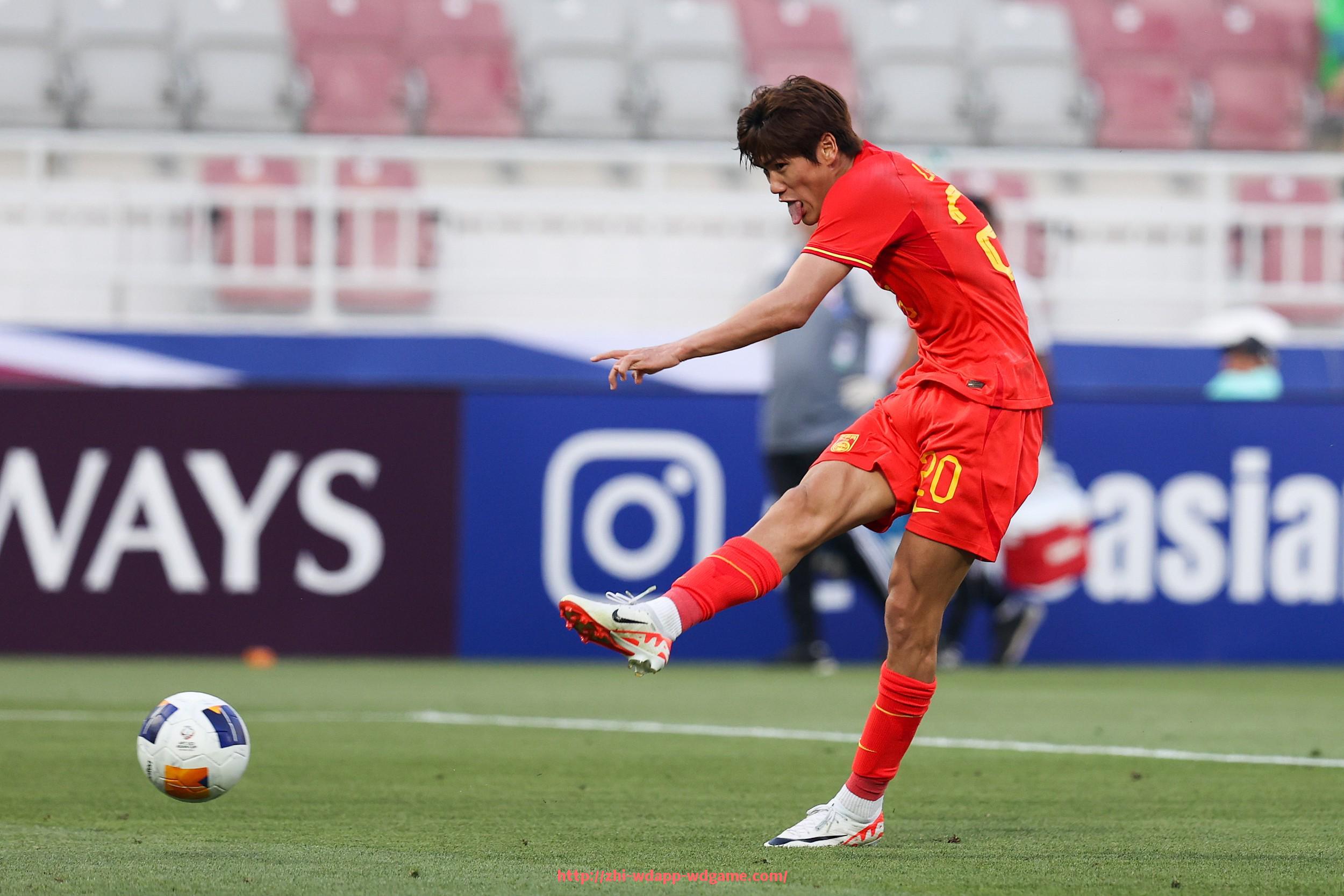 问鼎娱乐官网-2014年欧冠形势解析：热门球队与黑马预测