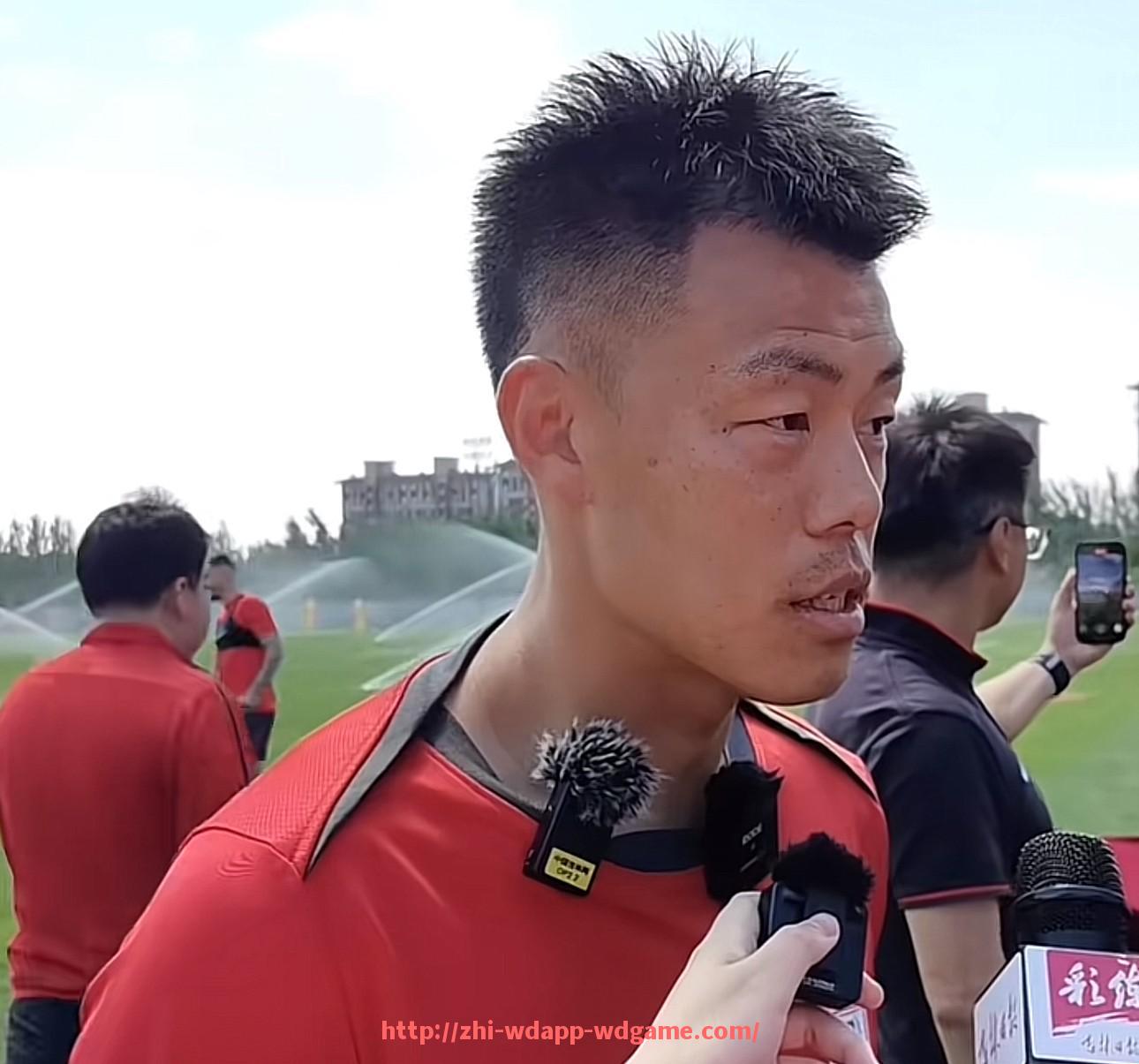 问鼎娱乐官网-踢过法甲的港澳球员回顾及贡献